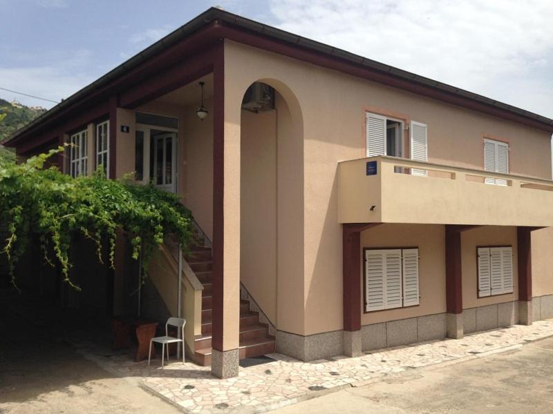 Summer Rooms Baska Exterior photo
