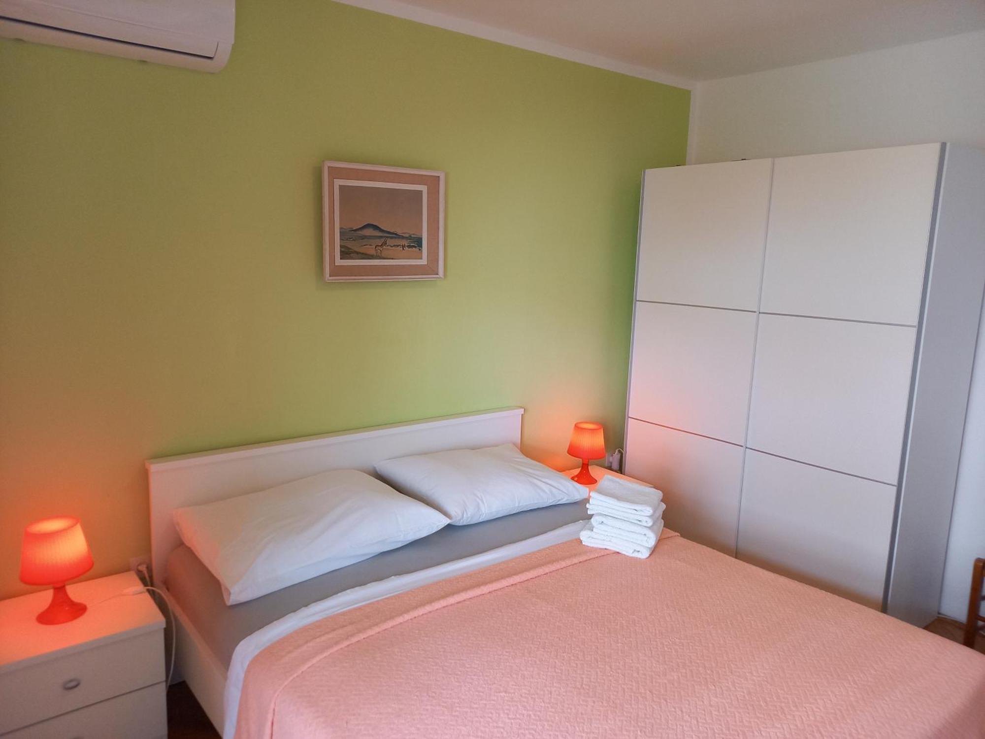 Summer Rooms Baska Exterior photo